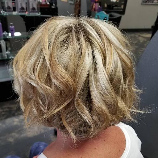 Facial Spa «Mystique Hair Salon», reviews and photos, 2244 W Main St, Norman, OK 73069, USA