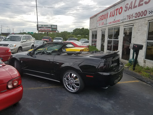 Used Car Dealer «Jordan Auto Sales», reviews and photos, 1420 E Galbraith Rd, Cincinnati, OH 45215, USA