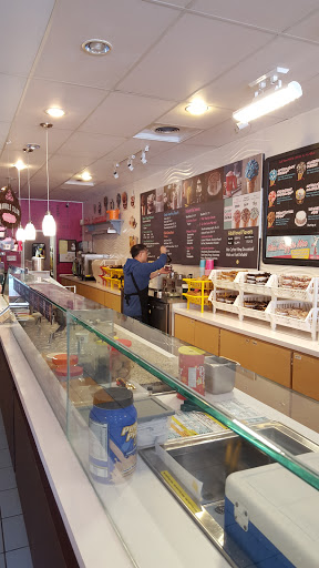 Ice Cream Shop «Marble Slab Creamery», reviews and photos, 780 E Road to Six Flags St #234, Arlington, TX 76011, USA