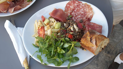 Le P'tit Cerny, Café associatif à Cerny