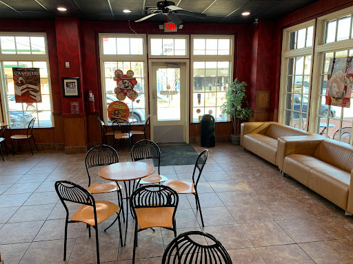 Ice Cream Shop «Cold Stone Creamery», reviews and photos, 101 Mill St #108, Gahanna, OH 43230, USA