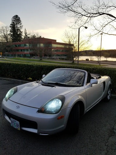 Auto Repair Shop «Re-Born Automotive, Inc.», reviews and photos, 1800 SE Martin Luther King Jr Blvd, Portland, OR 97214, USA