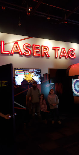 Bowling Alley «Bowlero Kennesaw», reviews and photos, 775 Cobb Pl Blvd NW, Kennesaw, GA 30144, USA