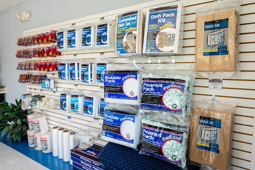 Self-Storage Facility «Titan Self Storage», reviews and photos, 939 S McLean Blvd, Elgin, IL 60123, USA