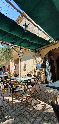 restaurants La Treille de l'Abbé Castillon-du-Gard