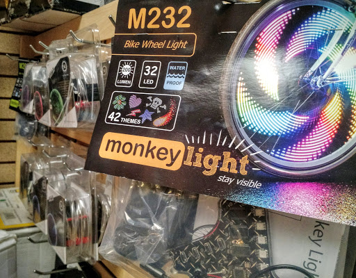 Bicycle Store «Small Shop Cycles & Service», reviews and photos, 4250 S Cottage Grove Ave, Chicago, IL 60653, USA