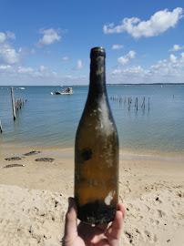 Plats et boissons du Bar-restaurant à huîtres Huîtres Fines du Cap-Ferret Serge Castaing à Lège-Cap-Ferret - n°7