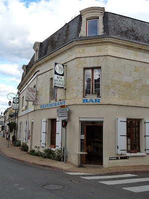 LE SAINT PIERRE à Loir en Vallée