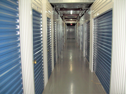 Self-Storage Facility «AAAA Self Storage & Moving», reviews and photos, 2305 S Walter Reed Dr, Arlington, VA 22206, USA