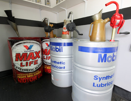 Oil Change Service «Hometown Lube», reviews and photos, 10730 SW 24th St, Miami, FL 33165, USA