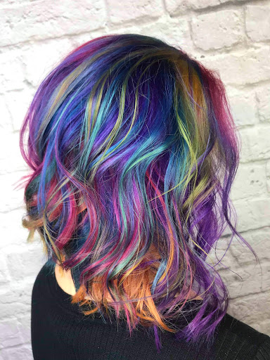 Beauty Salon «Columbia Gorge Salon & Spa», reviews and photos, 205 E Historic Columbia River Hwy, Troutdale, OR 97060, USA