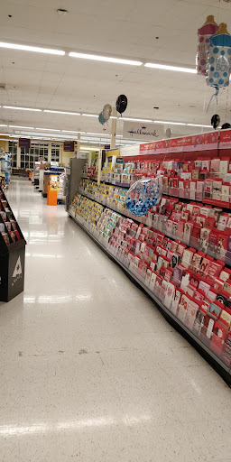 Grocery Store «Stop & Shop», reviews and photos, 32 Lyman St, Westborough, MA 01581, USA