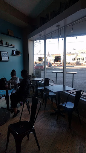 Coffee Shop «Brewpoint Coffee», reviews and photos, 124 W Park Ave, Elmhurst, IL 60126, USA