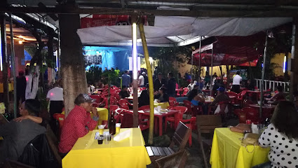 Restaurante Y Disco Bar A La Antigua - F9HH+7QP, Amatitlán, Guatemala