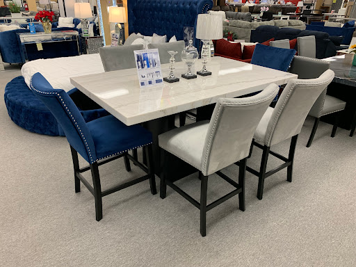 Furniture Store «CB Furniture», reviews and photos, 921 W Pioneer Pkwy, Grand Prairie, TX 75051, USA