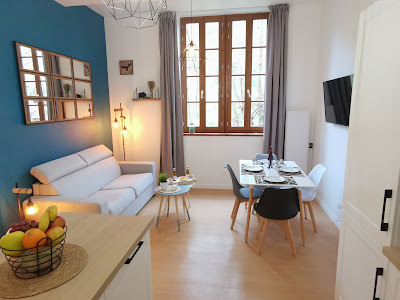 LA MOUGETTE, rue principale Aulus-les-bains à Aulus-les-Bains