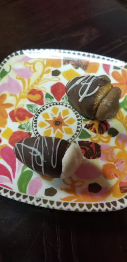 Dessert Shop «Devour Desserts», reviews and photos, 671 Bridgeton Pike, Mantua Township, NJ 08051, USA