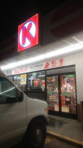 Convenience Store «Circle K», reviews and photos, 540 Goddard Rd, Wyandotte, MI 48192, USA