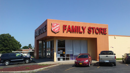 The Salvation Army Family Store & Donation Center, 6219 Johnson Dr, Mission, KS 66202, USA, 