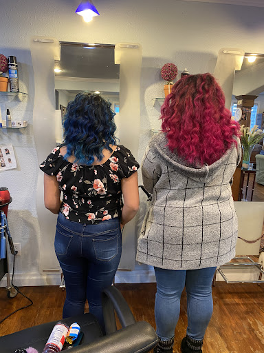 Beauty Salon «C C Hair Salon», reviews and photos, 5602 S Birmingham St, Tacoma, WA 98409, USA