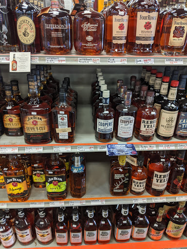 Liquor Store «Roof Brothers Wine & Spirits», reviews and photos, 4033 Clarks River Rd, Paducah, KY 42003, USA