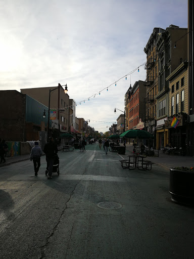 Pet Store «Fussy Friends Pet Supplies», reviews and photos, 148 Newark Ave, Jersey City, NJ 07302, USA