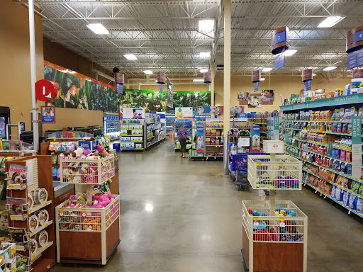 Pet Supply Store «PetSmart», reviews and photos, 11400 Financial Centre Pkwy, Little Rock, AR 72211, USA