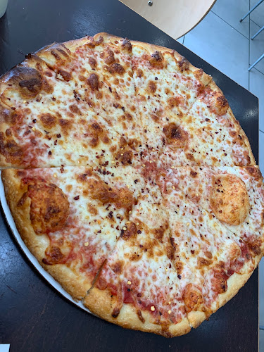 #1 best pizza place in Panama City Beach - New York Pizza & Grill