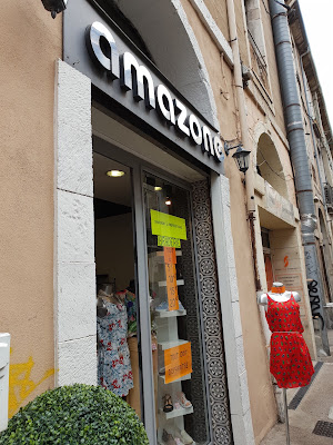 BOUTIQUE AMAZONE à Sète