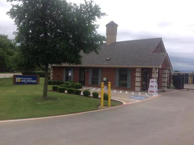 Self-Storage Facility «Life Storage», reviews and photos, 585 S MacArthur Blvd, Coppell, TX 75019, USA