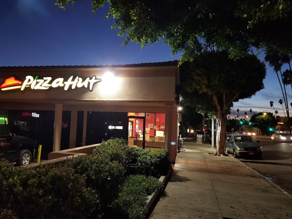 Pizza Hut 90032