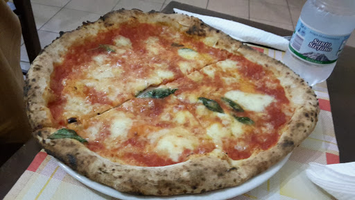 Addor e Pizz Montoro - Pizzeria & Rosticceria in San Pietro, Provincia di Avellino