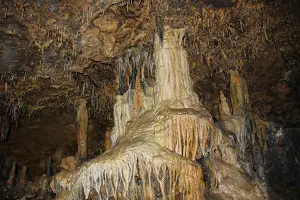 Cave Enebralejos image