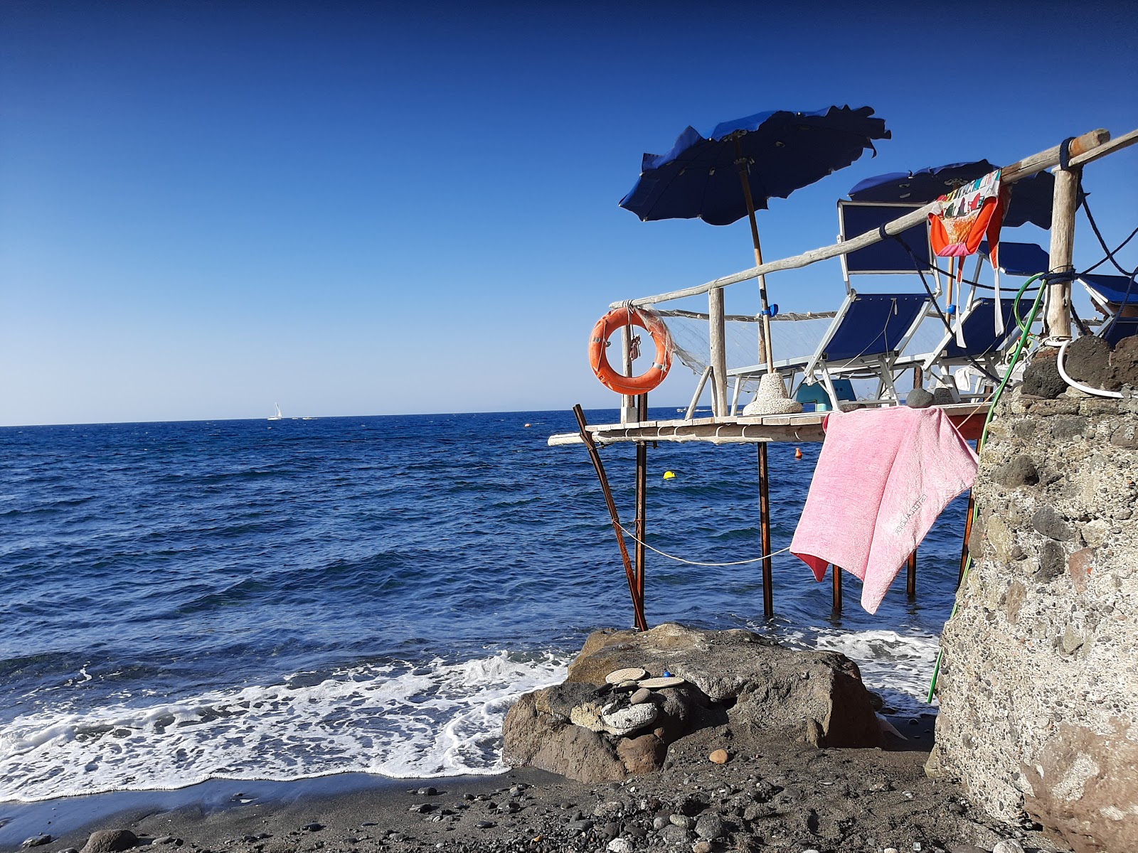 Foto von Spiaggia degli Inglesi - beliebter Ort unter Entspannungskennern