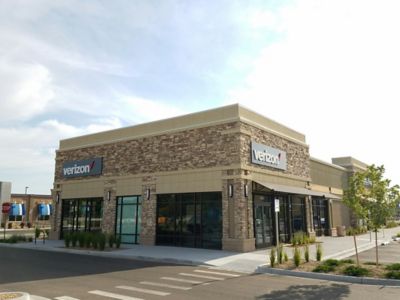Cell Phone Store «Verizon», reviews and photos, 1234 S Hover Rd #200, Longmont, CO 80501, USA
