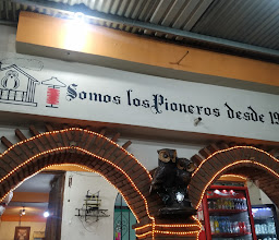 Autenticos tacos árabes la lechuza photo