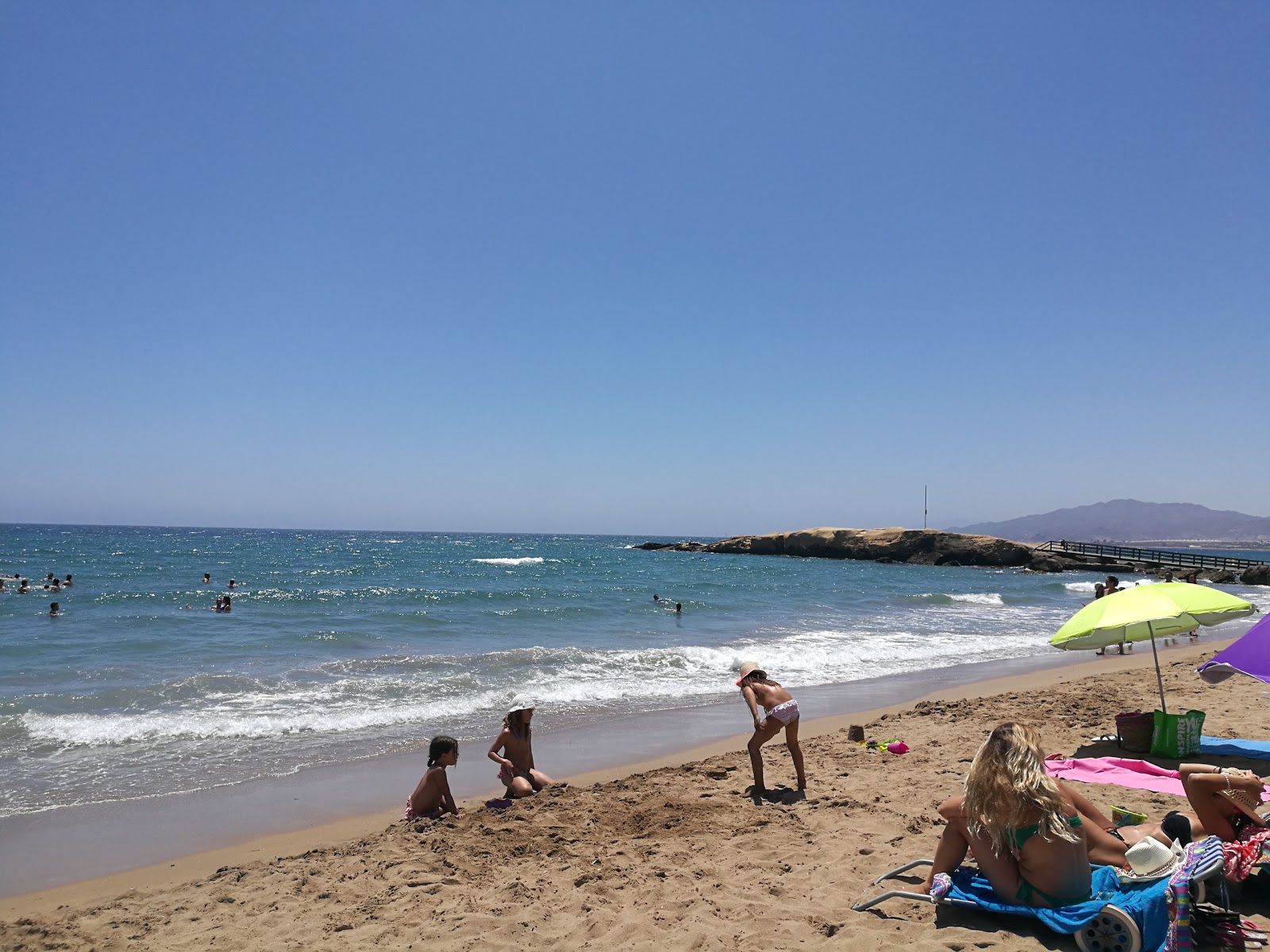 Foto di Playa Mar Rabiosa con molto pulita livello di pulizia