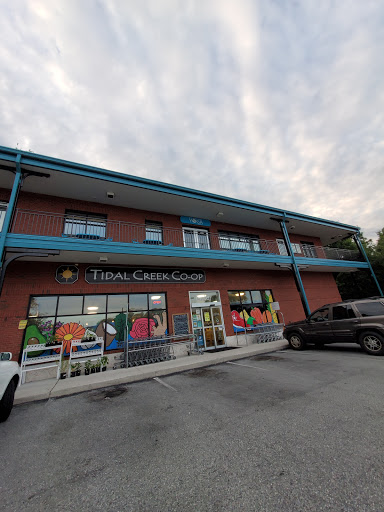 Grocery Store «Tidal Creek Co-op», reviews and photos, 5329 Oleander Dr # 100, Wilmington, NC 28403, USA