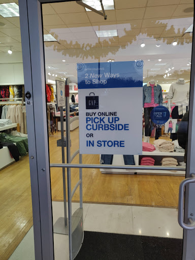 Clothing Store «Gap», reviews and photos, 4001 N Lamar Blvd, Austin, TX 78756, USA