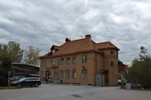 Södertälje hamn station image