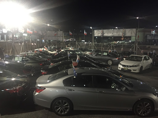Used Car Dealer «World Auto», reviews and photos, 43-09 Northern Blvd, Long Island City, NY 11101, USA