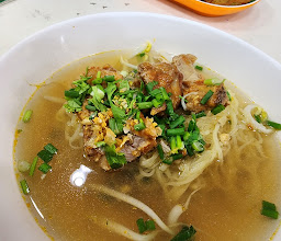 ก๋วยเตี๋ยวหมูตุ๋น อู๋จี๊ โคราช photo