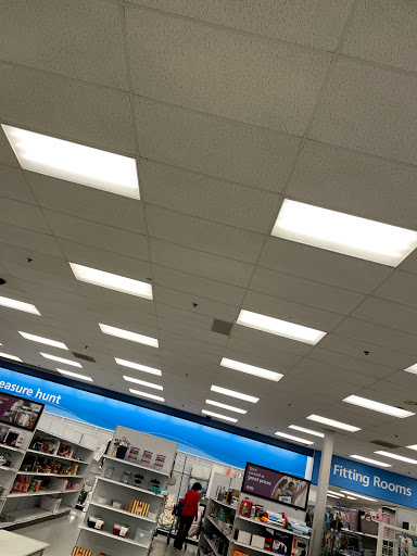 Clothing Store «Ross Dress for Less», reviews and photos, 958 W Street Rd, Warminster, PA 18974, USA