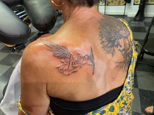 Tattoo Shop «Electric Tattoo», reviews and photos, 605 Lake Ave, Asbury Park, NJ 07712, USA