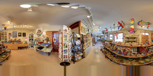 Pottery Store «Mississippi Mud Pottery», reviews and photos, 310 E Broadway, Alton, IL 62002, USA