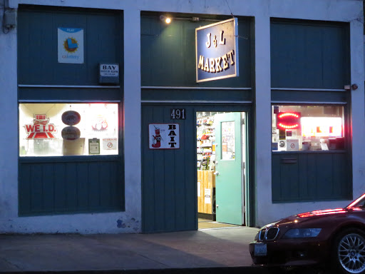Grocery Store «J & L Market», reviews and photos, 491 Pomona St, Crockett, CA 94525, USA