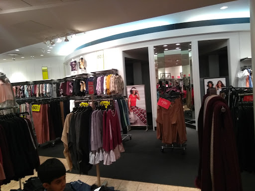 Shopping Mall «Brunswick Square», reviews and photos, 755 NJ-18, East Brunswick, NJ 08816, USA