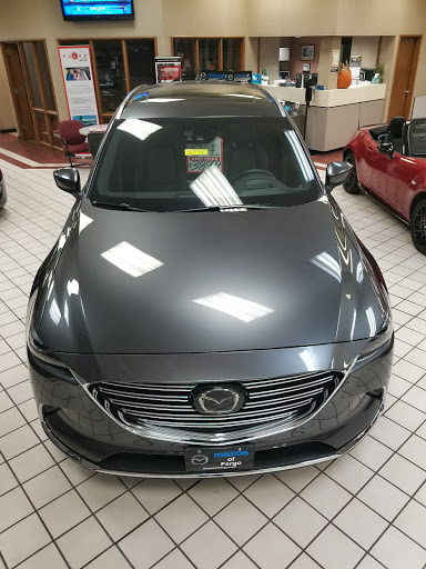 Car Dealer «Lunde Auto Center», reviews and photos, 140 40th St S, Fargo, ND 58103, USA