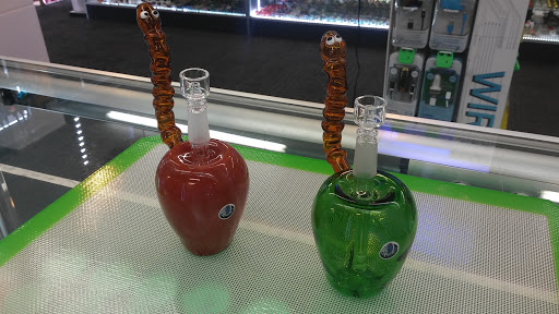 Tobacco Shop «Burien Smoke Shop», reviews and photos, 12822 Ambaum Blvd SW, Burien, WA 98146, USA