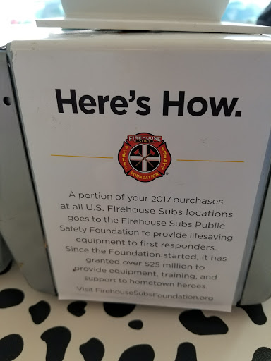Sandwich Shop «Firehouse Subs», reviews and photos, 2111 Snelling Ave N b, Roseville, MN 55113, USA